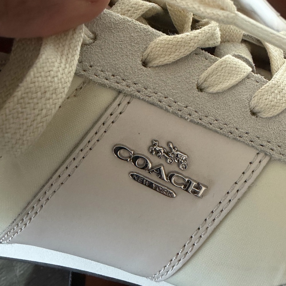 Coach Raelyn Runner Size 10 - Picture 13 of 16